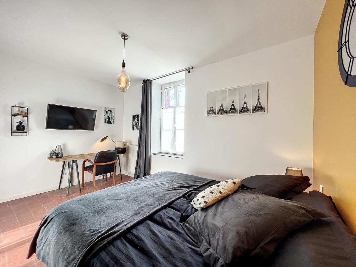 Appart La Manufacture - Maison 1911 - Confort & Prestige Gien Bagian luar foto